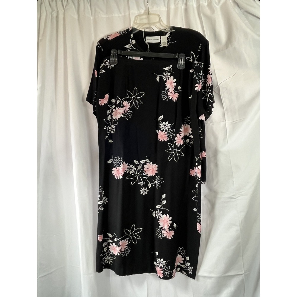 ALFRED DUNNER Pink Flower Short Sleeve Button front Women's Blouse & Skirt 14‎
